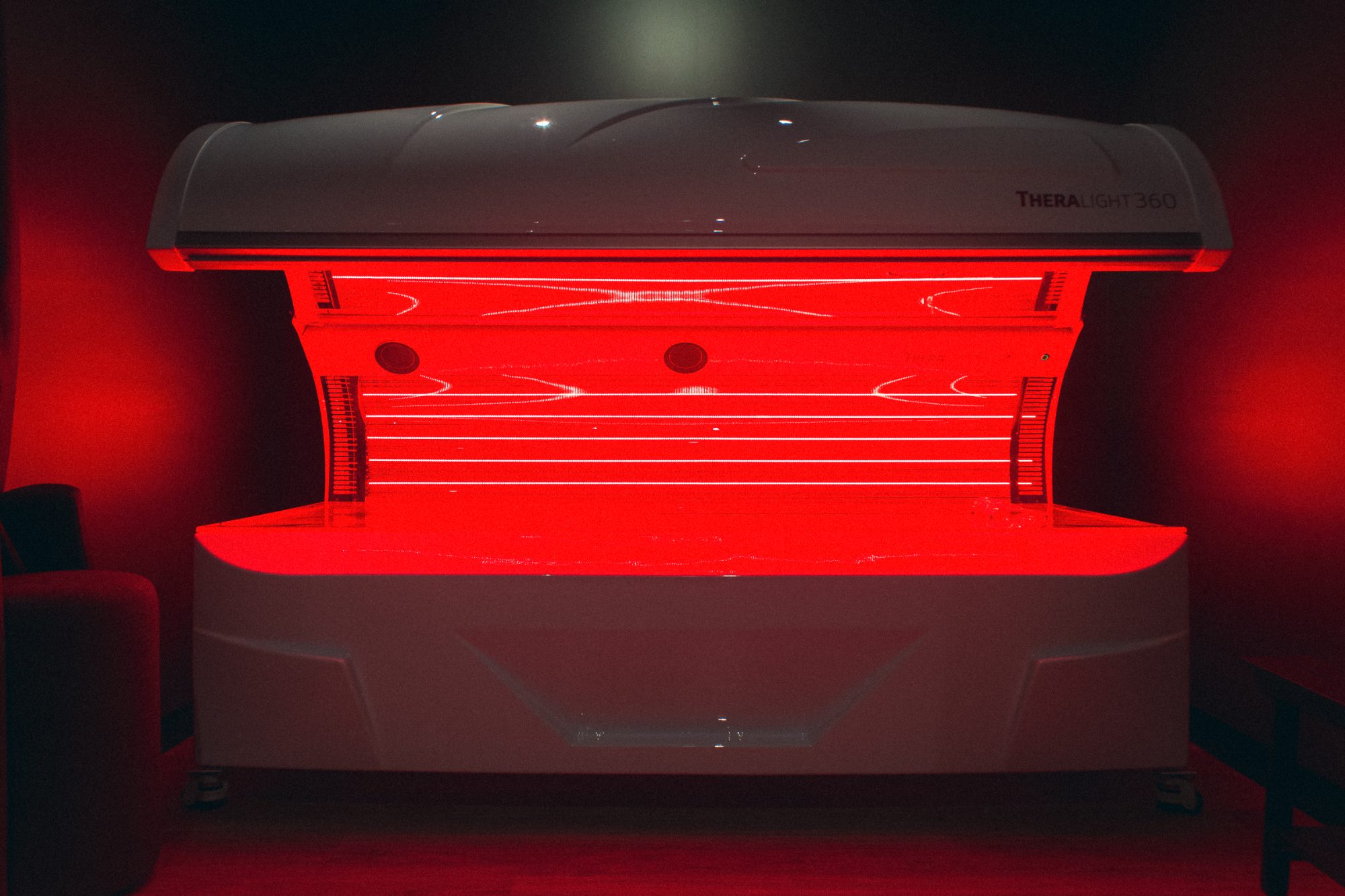 The TheraLight 360 red light therapy bed at Mindbody Lounge, Victoria Park